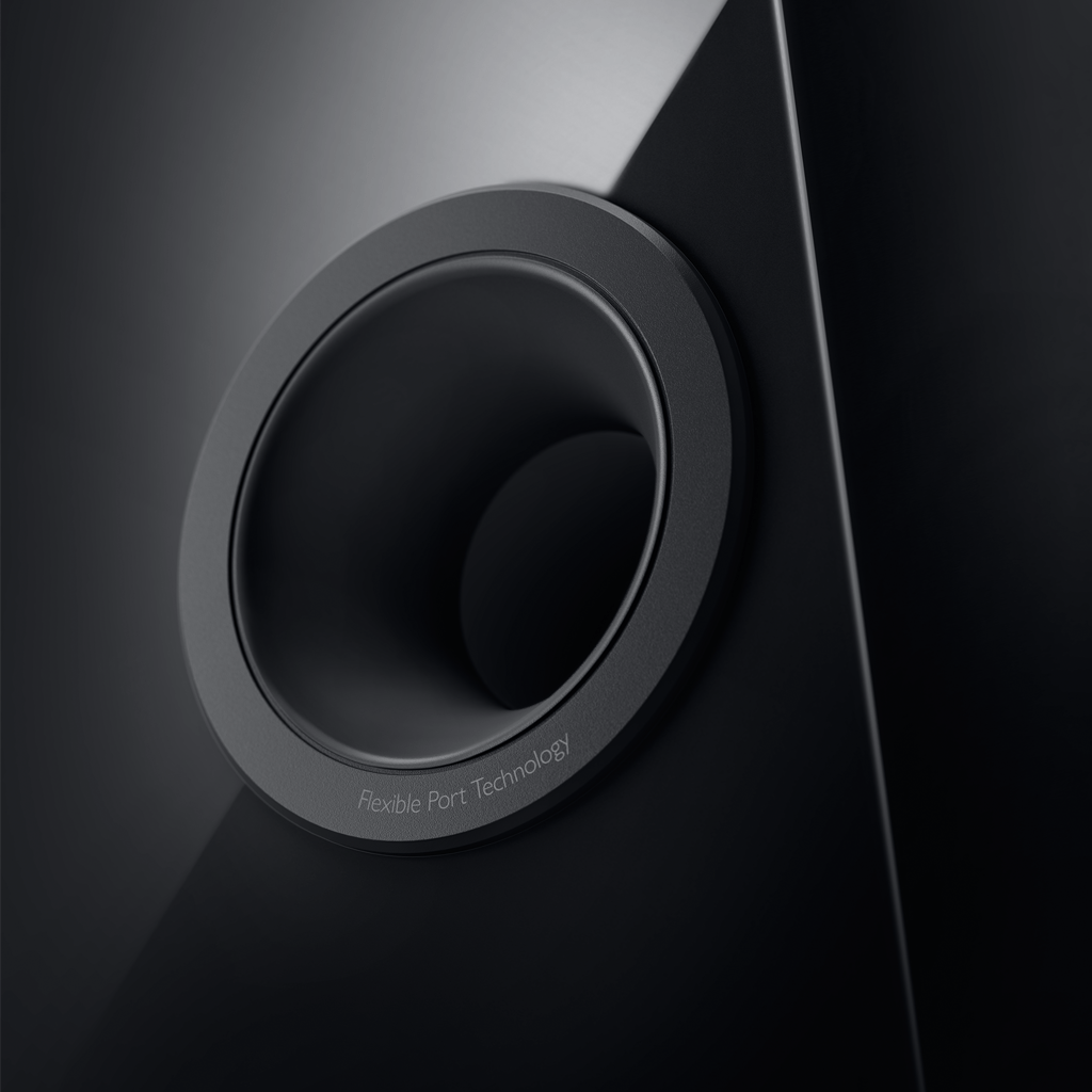 KEF R11 Meta 家庭劇院生活照